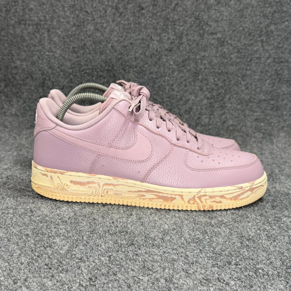 Nike Air Force 1 Low Shoes Men's Size 11 Elemental Rose Leather Athletic Retro